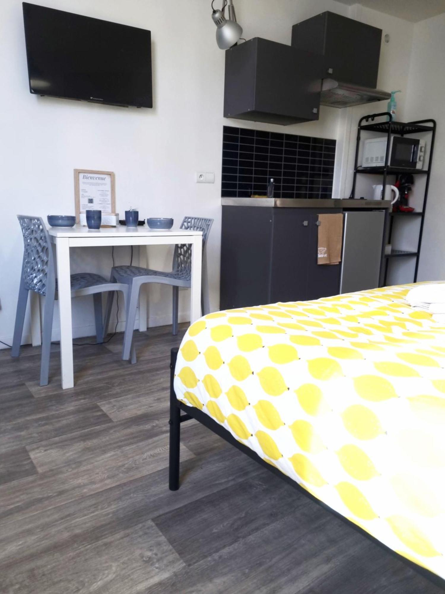 Cosy Hypercentre Netflix Apartment Narbonne Exterior photo